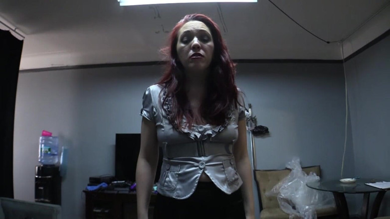 Evangelines Fetish: Vampire's Date Blowjob (mp4)
