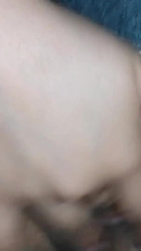 A Rich Fuck in the Early Morning and He Leaves All His Cum Inside Me