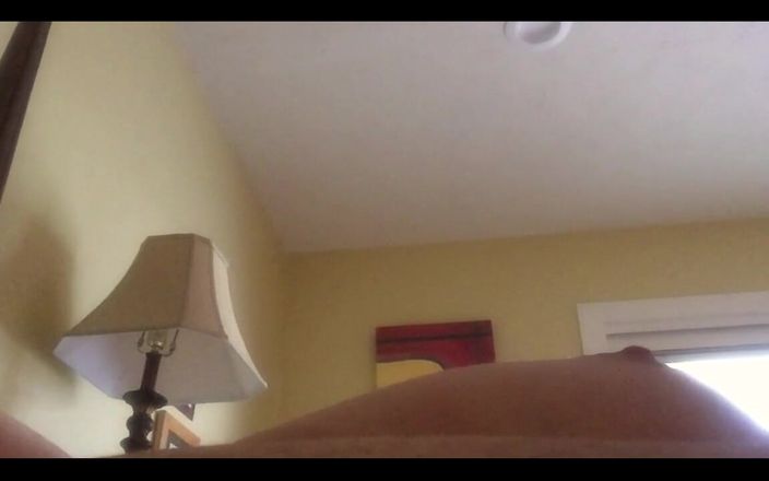Beth Mc.Kenna: Playing with Beth Episode 8