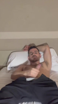 Xiscoxx Relaxing in Bed