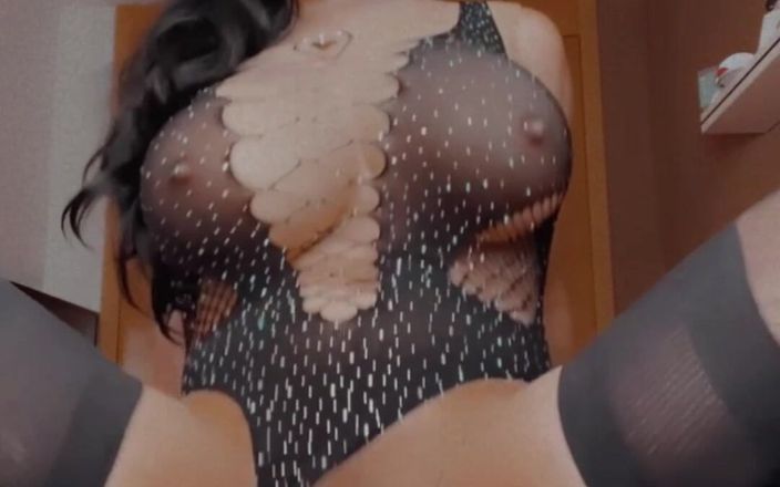 Sissy Slut Brianna: Uma boa foda, com essa lingerie, você quer vê-la?