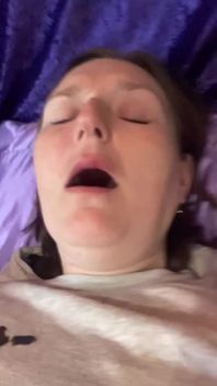 Queef Queen Brings You Her Super Noisy Pussy on the Almost Sfw Asmr Cracker