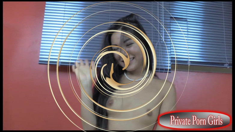 Private Porn Girls: Lily 18 - Pompino 01 - Succhiare Il Cazzo, Pompino E Sborrata