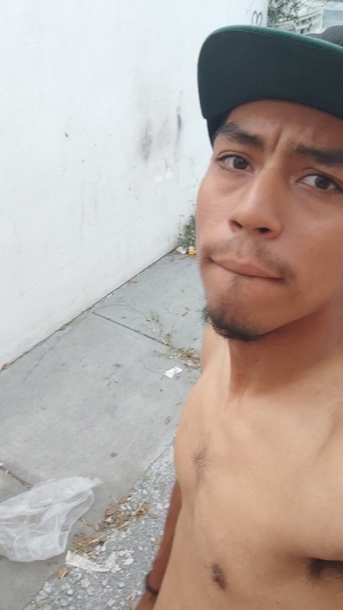 AlexAlejandro13: Buenos días