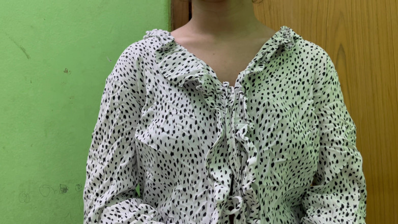 Kaleonjoybd: My Sexy Stepsister Looks Very Hot and Today I Want...