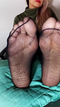 Pés De Nylon Sexy Masturbam Instruções, Gozada Nos Meus Pés Agora!