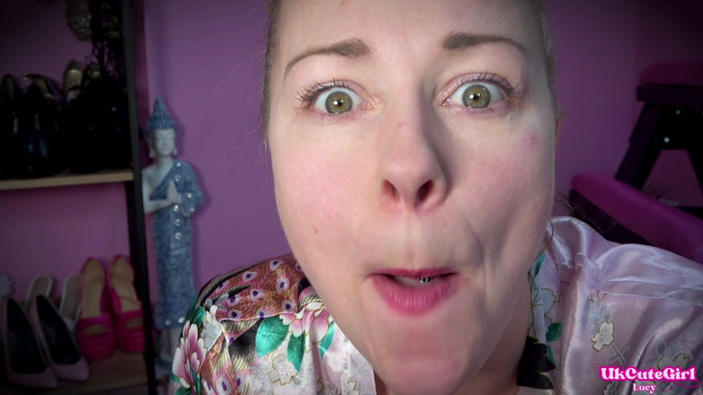 UKCuteGirl Lucy Lauren: Tiny Little Dentist Tastes Like Bacon Gobbled up by Giantess...