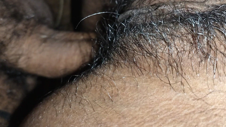 BR50451: Є відео Дезі Бхабхі?