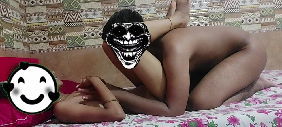 Yours_Pooja69: Ma demi-sœur vient de rompre et voulais du soutien alors...
