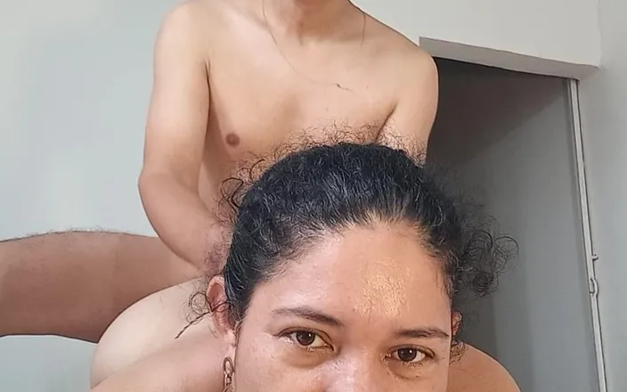 Valkyrieandluigy: Hairpulling Doggystyle Girlfriend Submissive