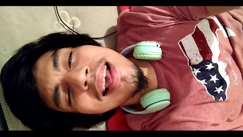Alex Alejandro: In the Bed Horny Boy