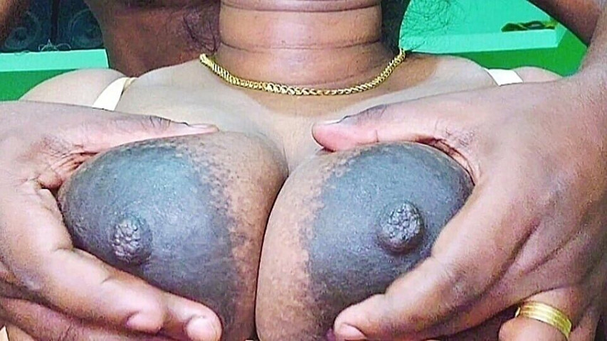 Bade Bade Dudh Bhabhi Ke Boobs Series 1 (Desi Mohini)