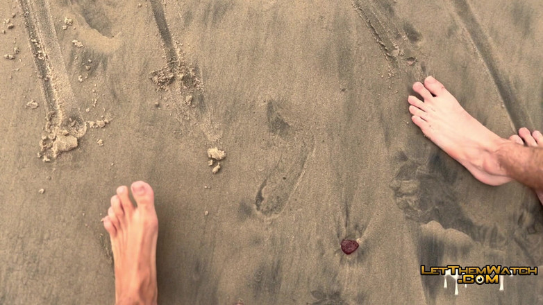 Let them watch: Public Fucking Younger Twink Bareback Caught Hardcore Public Beach Sex