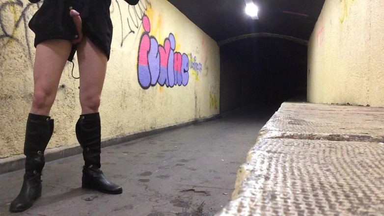 The Midnight Minx: Crossdresser themidnightminx, paja subterránea
