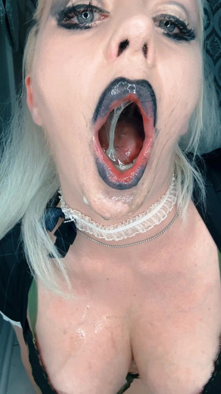 Sultry Silvea: Sultry Silvea Sm Clips
