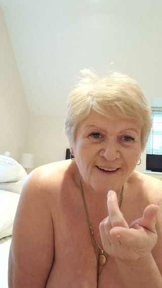 Uk Joolz: Dominacja upokorzenie i JOI.