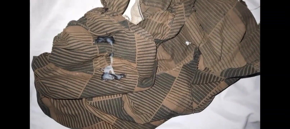 Masturbator emmy: Pria kulit hitam Afrika ngentot di ranjangnya