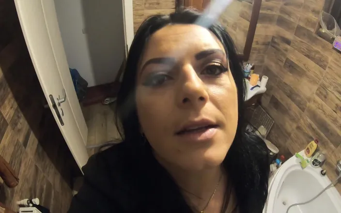 MilfyCalla: Milfycalla -new Horny Vagina and Pee Hole Dirty Talk