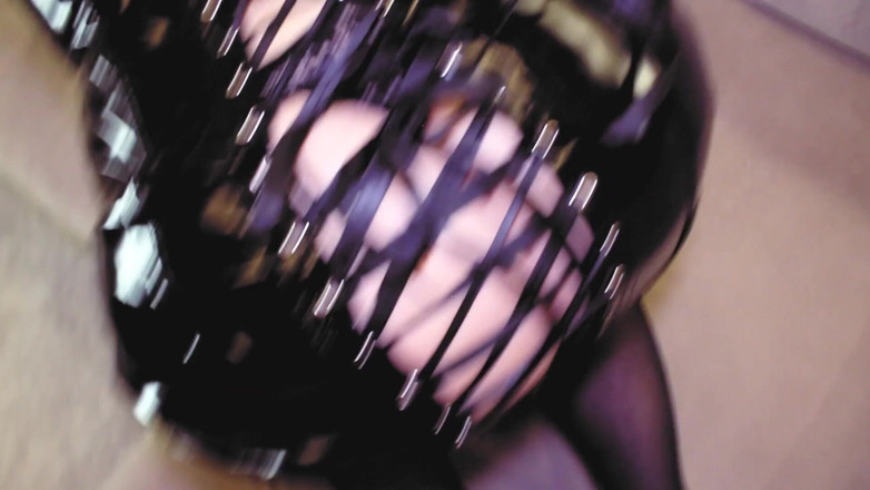 Eva Latexxx: Horny Mistress Eva Latex having fun with a big sweet...