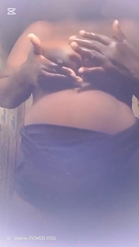 My Stepmom Display Her Boobs to Me While I Watch