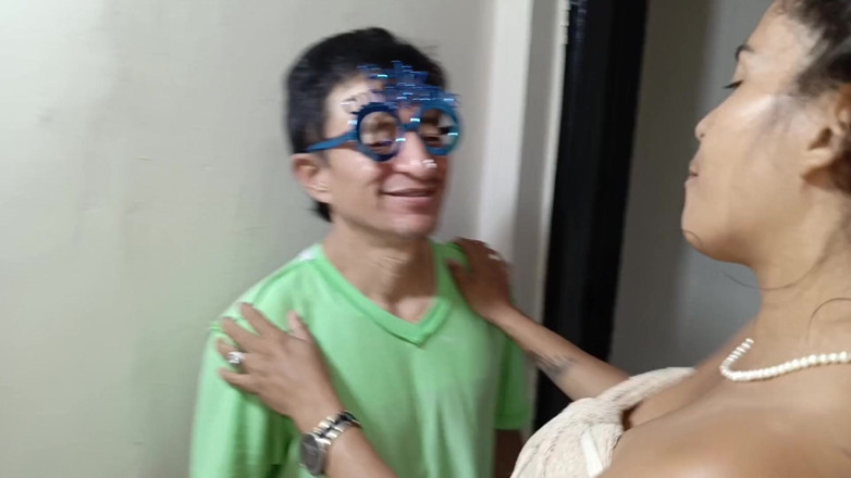 Lady: Happy Birthday Stepdad, I'm Your Gift, so Fuck Me Hard
