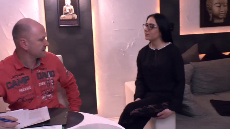 Pinkzilla Media: Teenka otěhotní na castingu - prodloužený střih