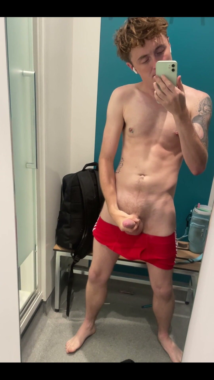 Kyle and Kam: Come and Undress Me Lick My Abs and My Body -...
