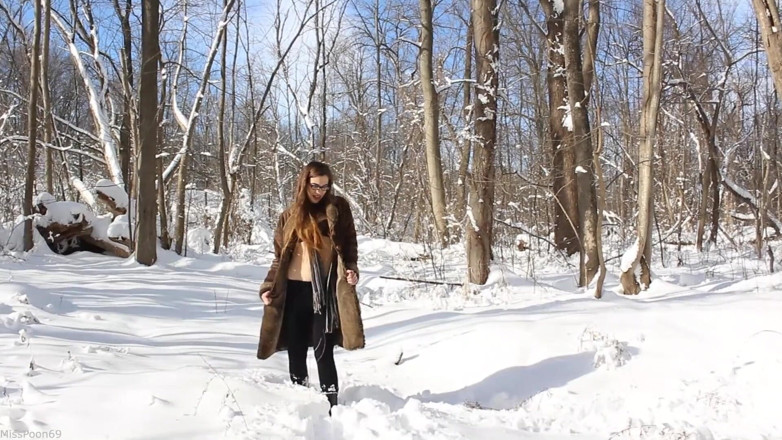 Poon productions: Diteggiatura nella foresta frosty