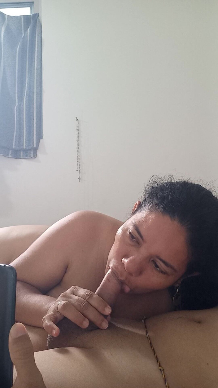 Valkyrie and Luigy Couple: Girlfriend Sucking Deep Throat