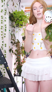 散らかすために私の服を使ってください