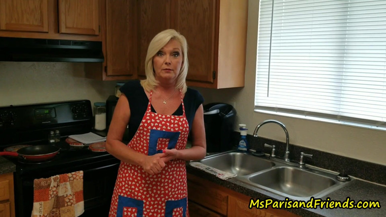 Ms Paris and Friends: Stepaunt Paris seduces her stepnephew