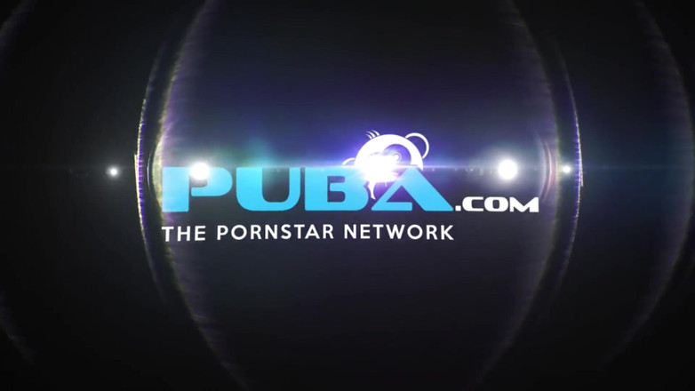 PUBA: Jen Hexxx își fute prietena