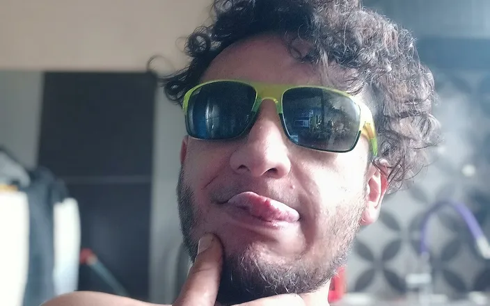 davidwolfmodel69: Light Shadows Show