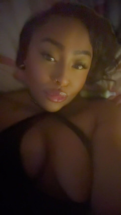 ChanteSuckumup: Sexy and seductive tease of a thick goddess! simply curvy...
