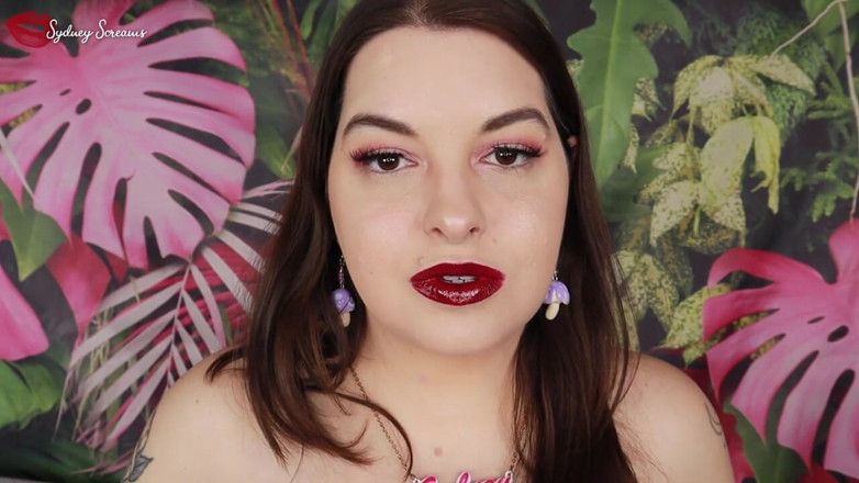 Sydney screams fetish: Borde para mis labios oscuros