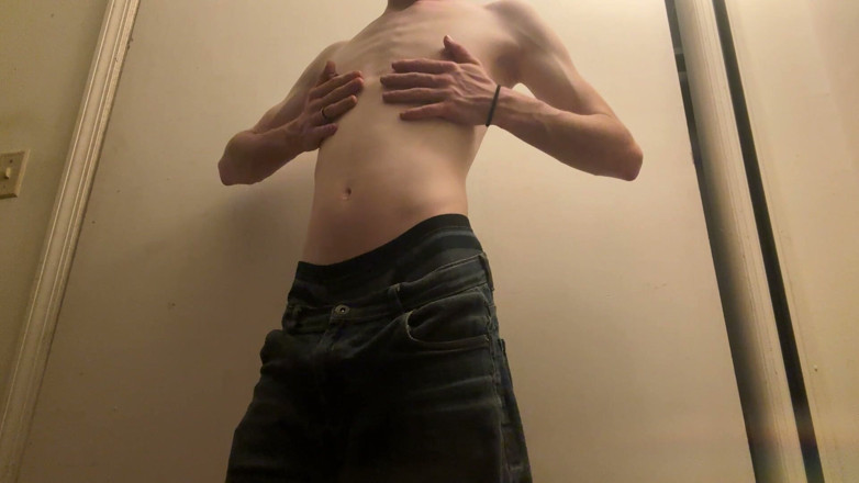 SmoleGirlTrans: バカなトランスペットが自分の体を見せつける