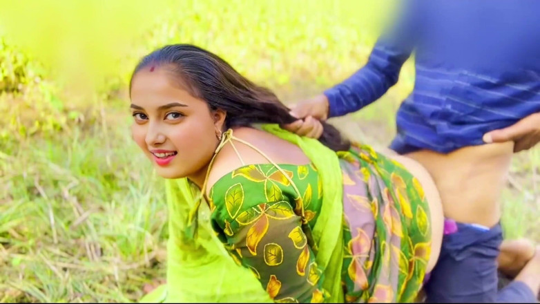 Fuckkkker: Bhabhi Dikongkek Di Padang Oleh Abang Ipar