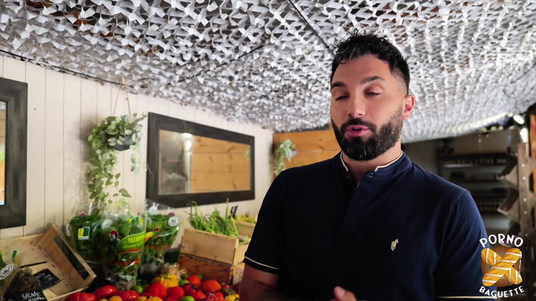 Porno Baguette: Pam, schöne blondine wird wirklich hart gefickt