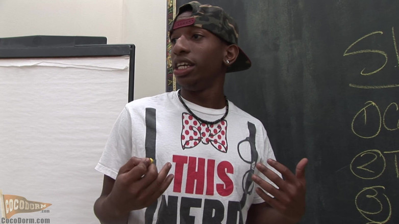 CocoDorm: Dewayne king + schlagzeuger boi + travis davis