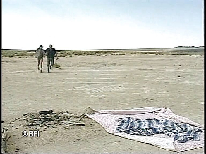 Hardcore Lovers: Follada caliente en la playa