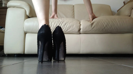 RavenBigAss: High heels slave: suck heels, lick sweaty feet and cum...