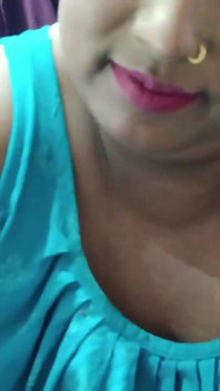Istri hot india ngentot sama pria lain! Istri cuckold