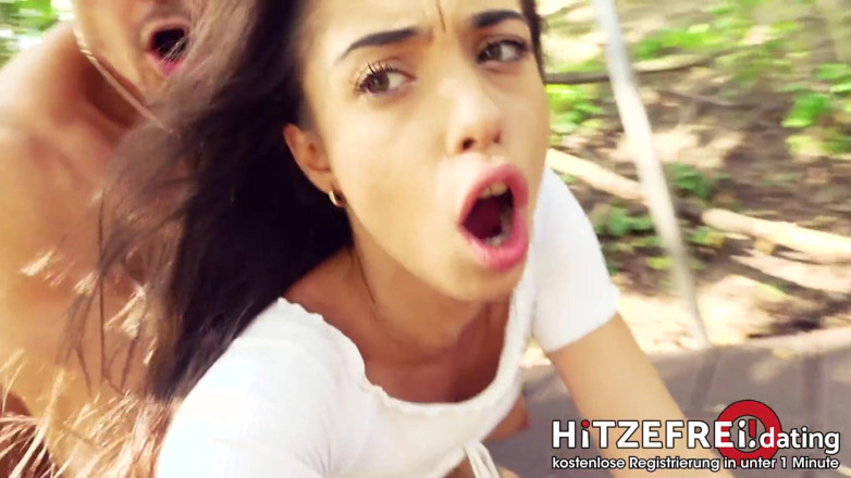 Hitzefrei: Outdoor sex session! Young Anastasia horny on the spot!