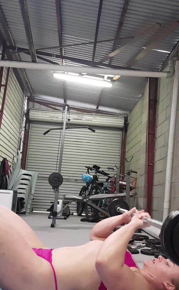 Michellexm: Cvičení ve spodním prádle