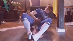 KinkyChrisX: Perverzní honění v modrých punčochách a bílých ponožkách