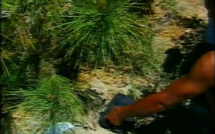 Gay 90's Vintage Porn: Connexion profonde entre hommes, acte 3
