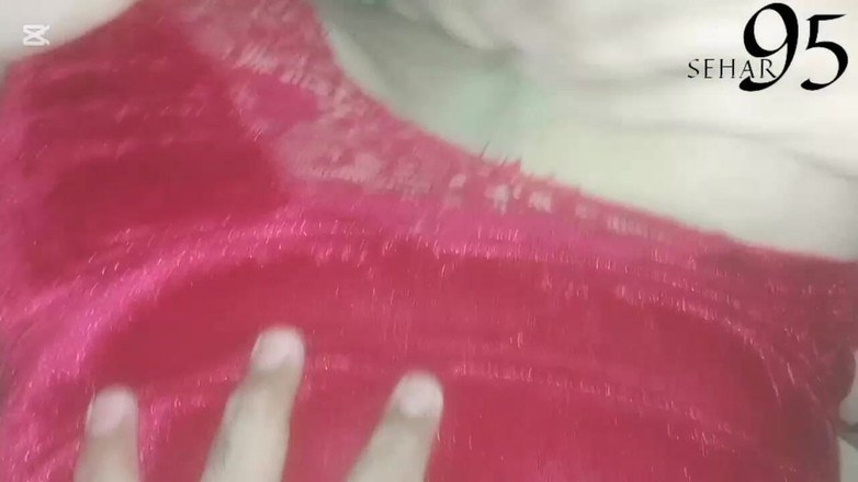 sehar95: Zblízka v Red Spodních
