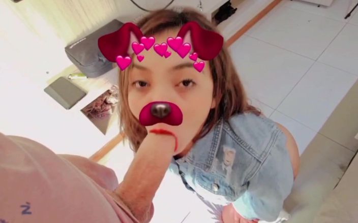 Latinascachondas: フィルターで吸う熟女