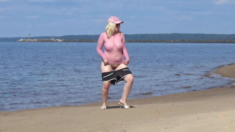 RedRoseRus: Stygg Slyna På Stranden
