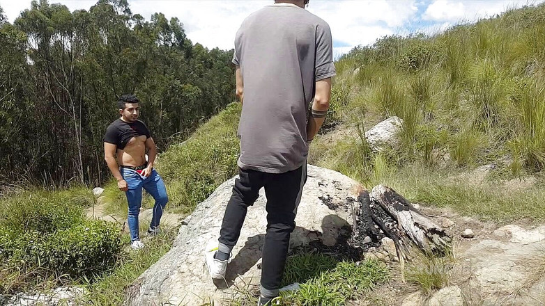 Bare sex with the attackboys: Latino-hetero-junge fickt roh im freien